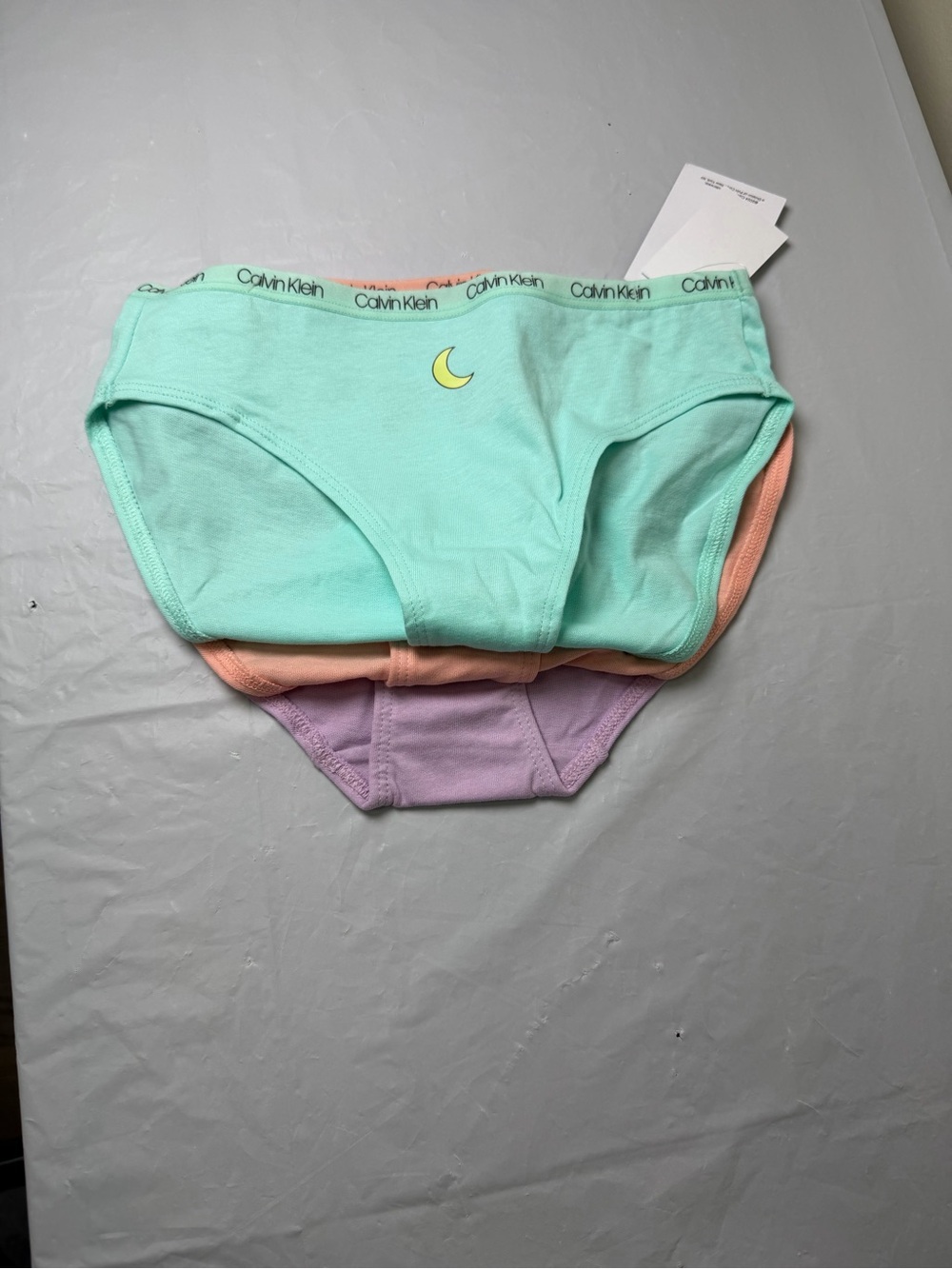 Calvin Klein Girls 3-Pack Mint, Peach & Lavender Briefs